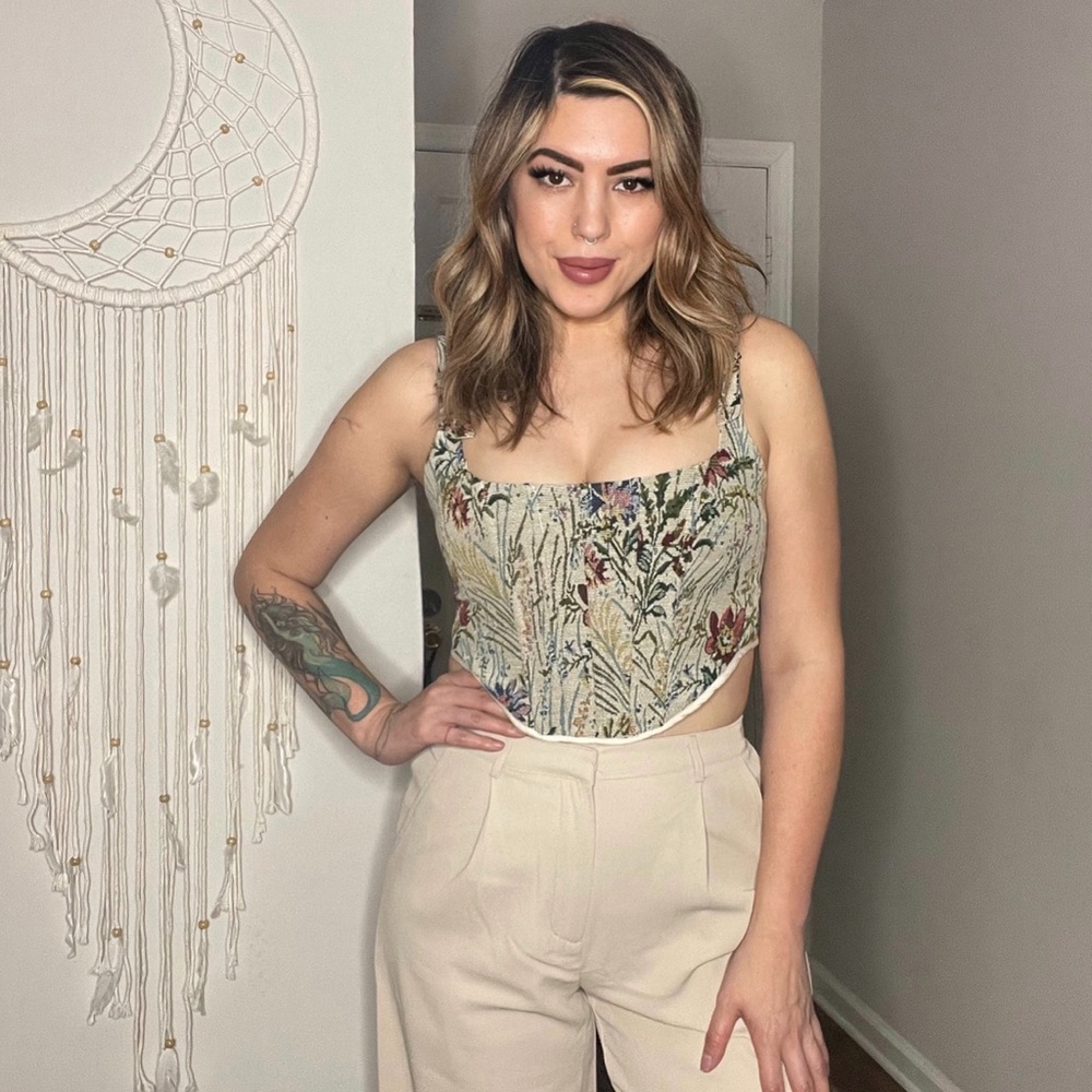 Floral Print Bodysuit in Cream and Green